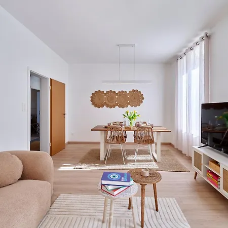 2br Near Centre - Boho Style, Hidden Room, Free Parking * Colmar